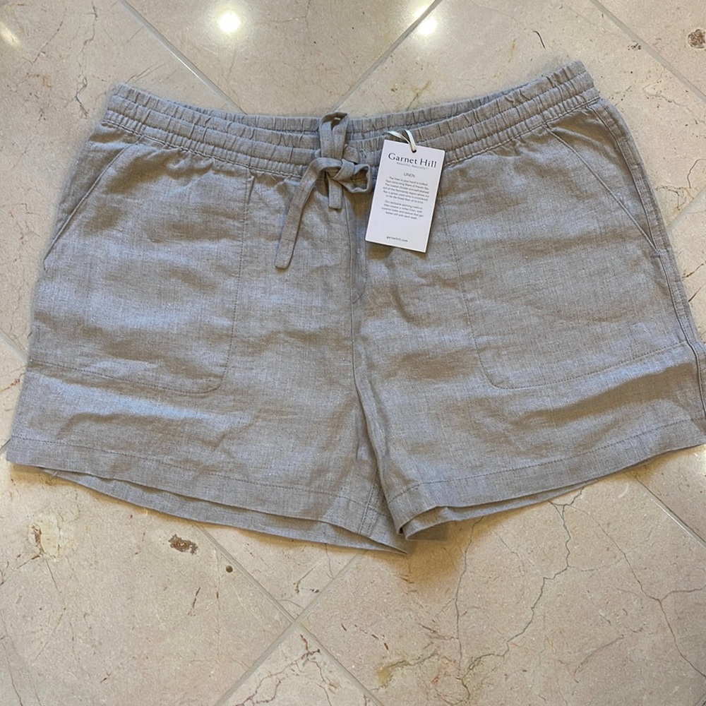 Garnet Hill linen shorts, NEW WITH TAGS, Size 16